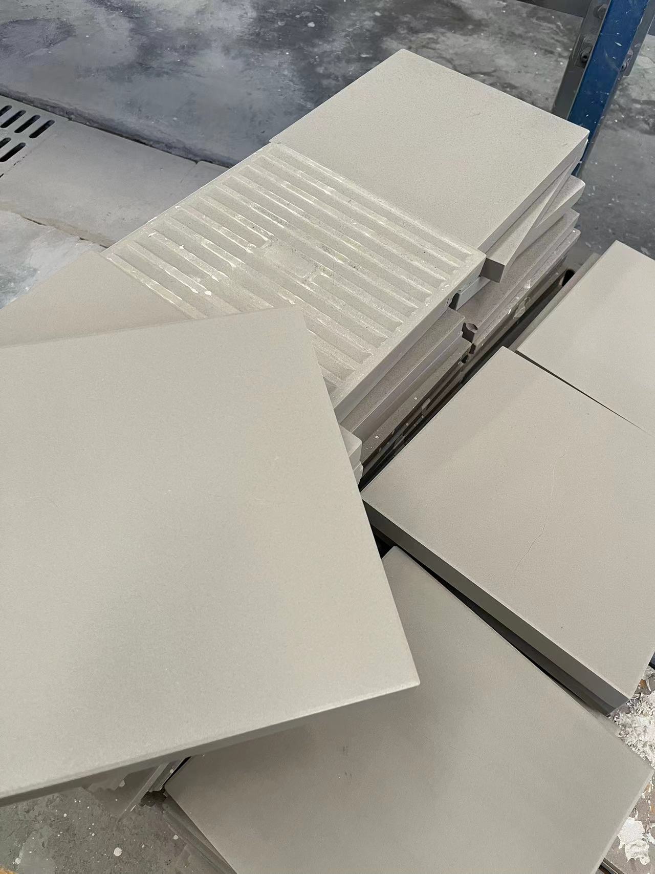 刚铺好的耐酸砖需要注意什么